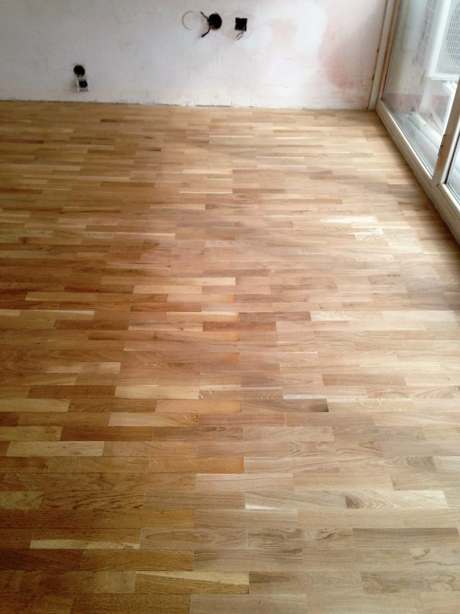 Barnizado de parquet 2 en El Prat de Llobregat