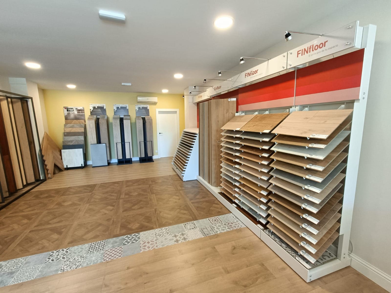 Parquets PM: Nuestro showroom en El Prat 4